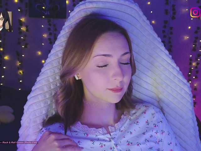LollyGirlMoon