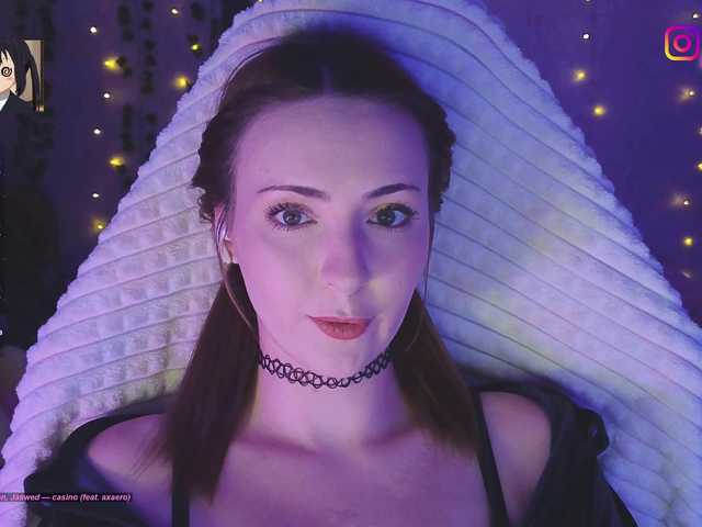 LollyGirlMoon