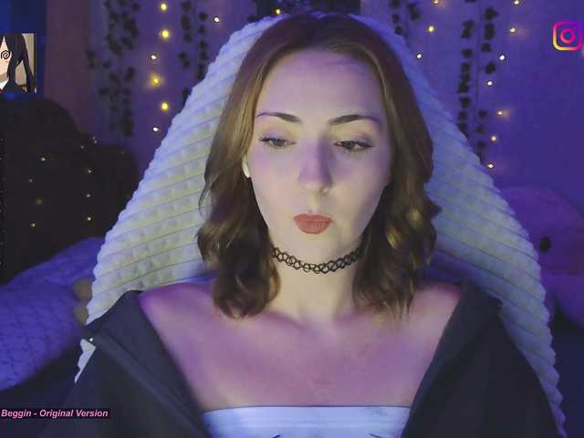 LollyGirlMoon live cam on BongaCams