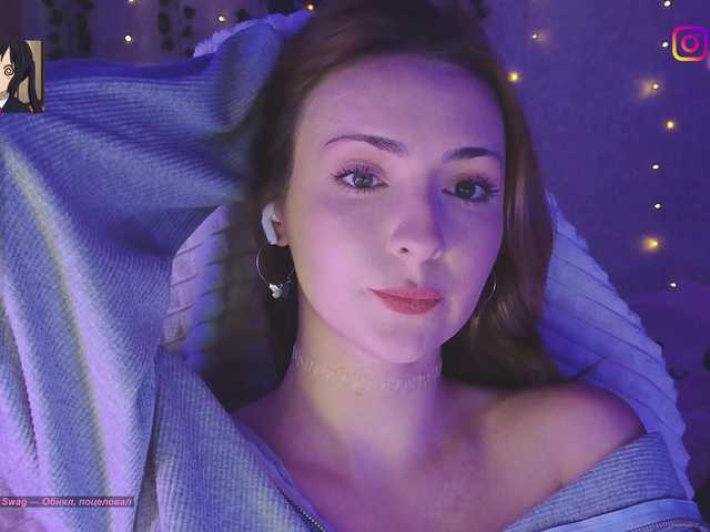 LollyGirlMoon live cam on BongaCams