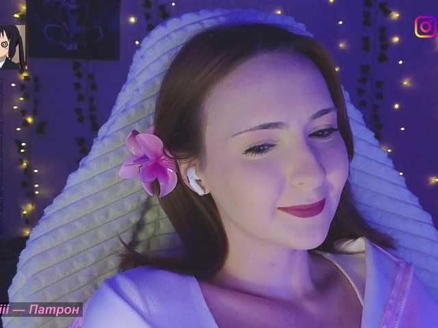 LollyGirlMoon