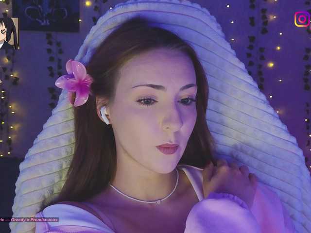 LollyGirlMoon