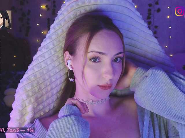 LollyGirlMoon