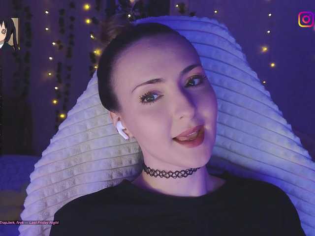 LollyGirlMoon