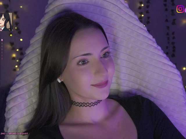 LollyGirlMoon live cam on BongaCams