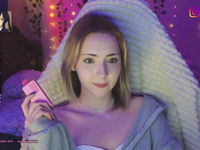 LollyGirlMoon