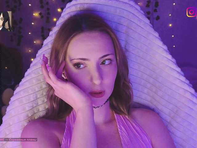 LollyGirlMoon