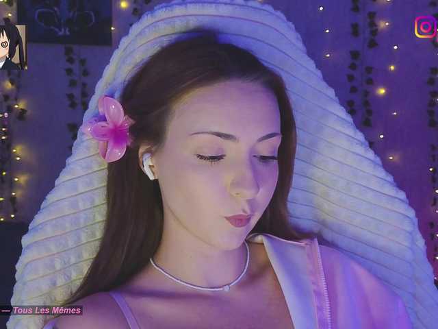 LollyGirlMoon