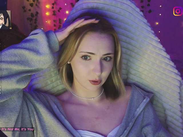 LollyGirlMoon