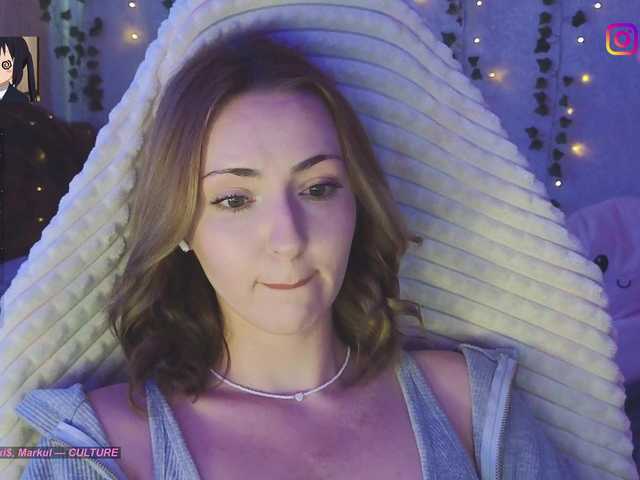 LollyGirlMoon