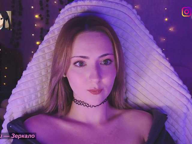 LollyGirlMoon live cam on BongaCams