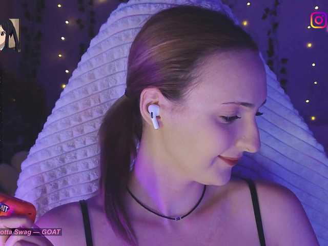 LollyGirlMoon
