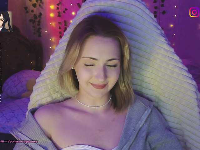 LollyGirlMoon