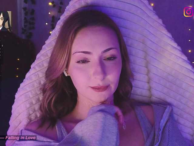 LollyGirlMoon live cam on BongaCams