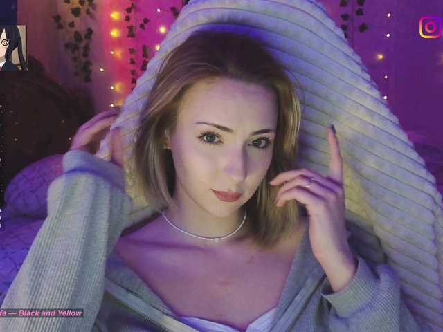 LollyGirlMoon