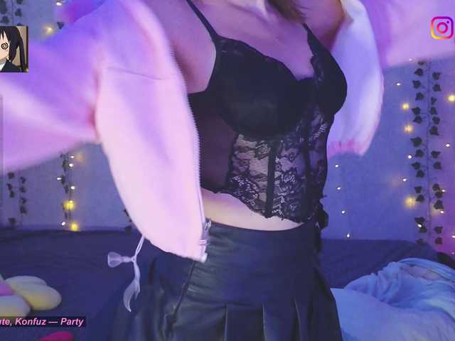 LollyGirlMoon live cam on BongaCams