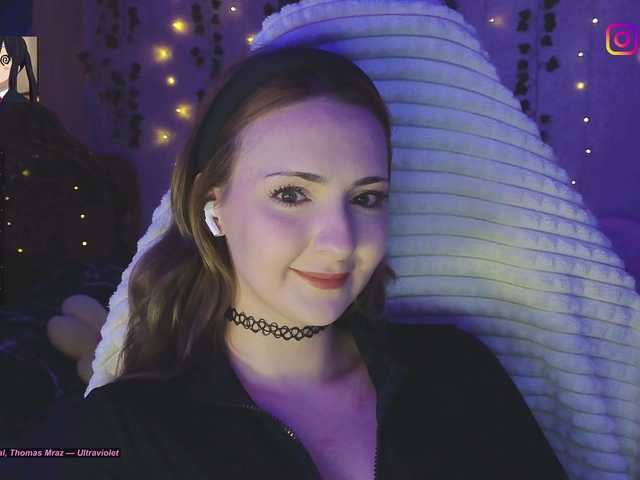 LollyGirlMoon