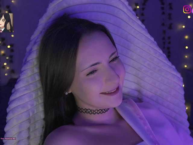 LollyGirlMoon live cam on BongaCams
