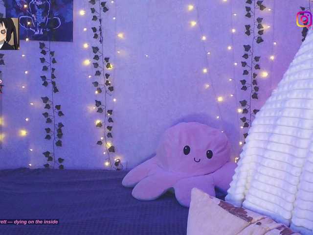 LollyGirlMoon