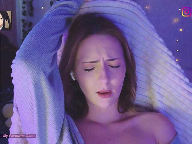 видео LollyGirlMoon