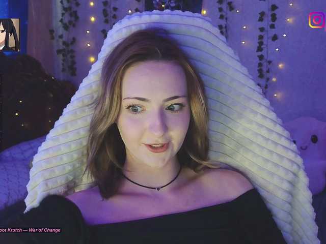 LollyGirlMoon