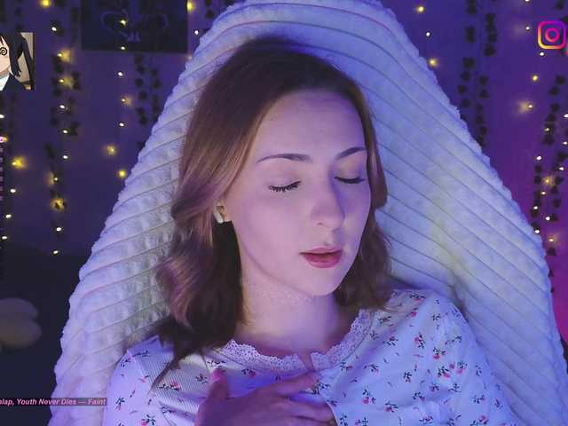 LollyGirlMoon