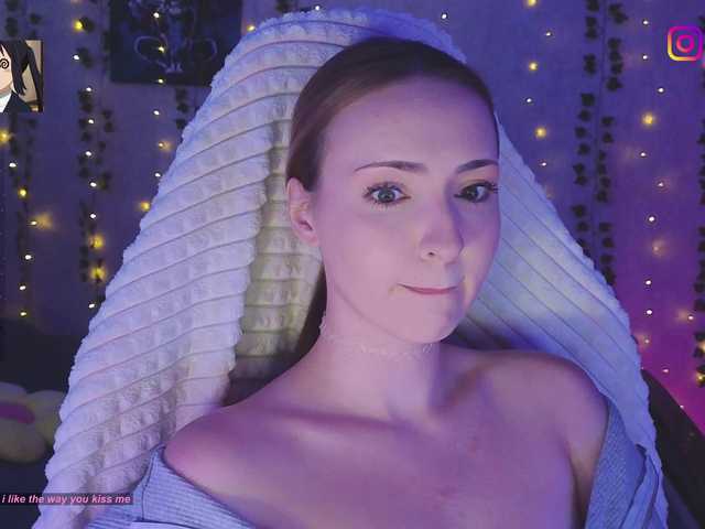 LollyGirlMoon