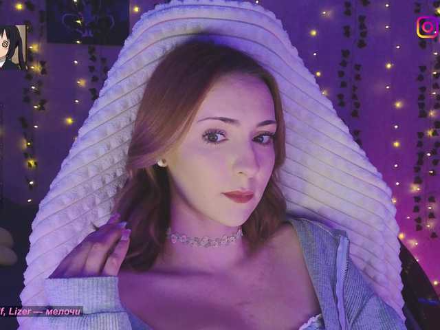 LollyGirlMoon