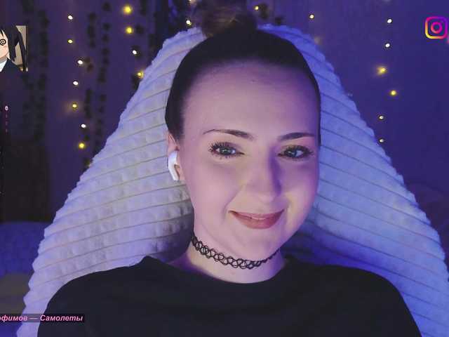 LollyGirlMoon