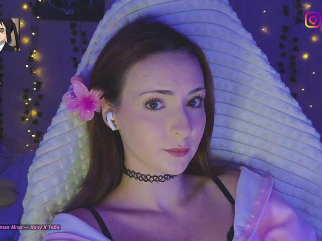 LollyGirlMoon live cam on BongaCams