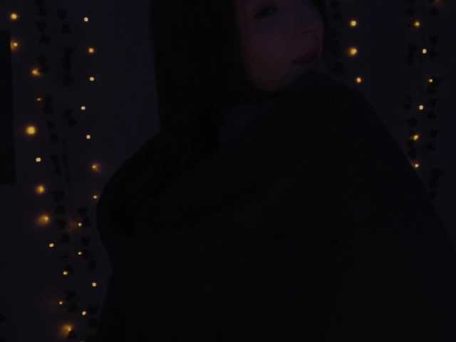 LollyGirlMoon live cam on BongaCams