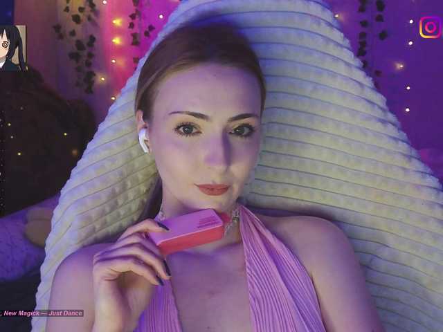 LollyGirlMoon