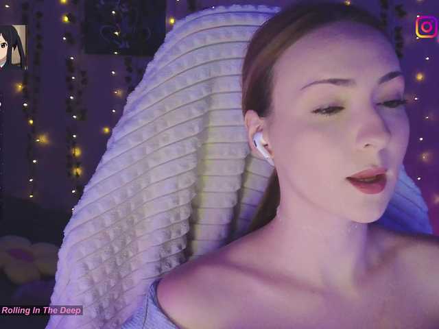LollyGirlMoon