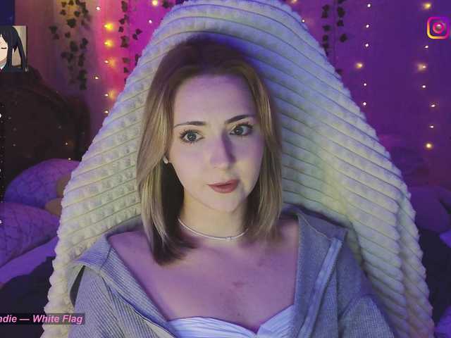 LollyGirlMoon