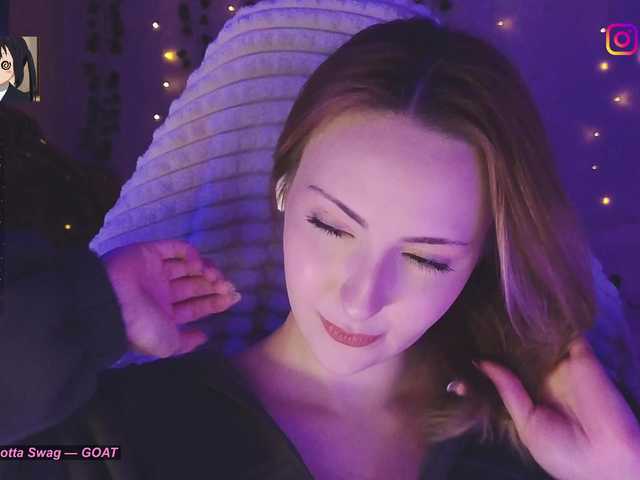 lollygirlmoon live sex