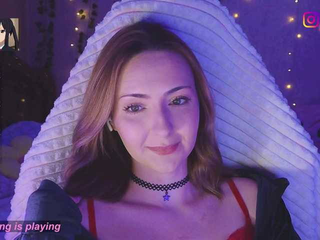 lollygirlmoon cam belle