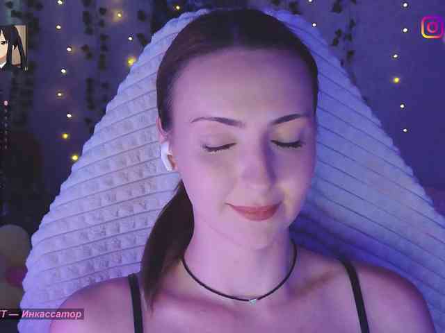 LollyGirlMoon LollyGirlMoon