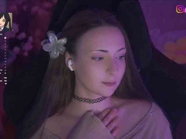 LollyGirlMoon LollyGirlMoon