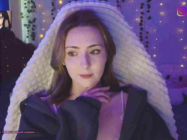 LollyGirlMoon