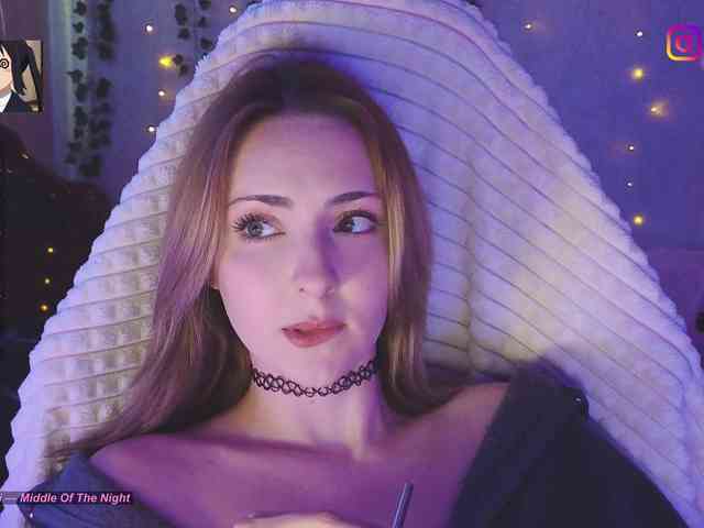 LollyGirlMoon LollyGirlMoon