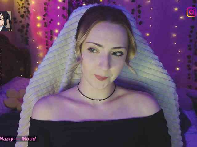 LollyGirlMoon
