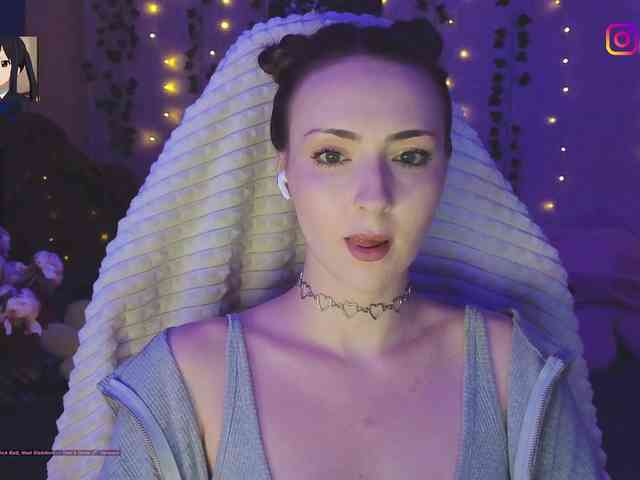 LollyGirlMoon