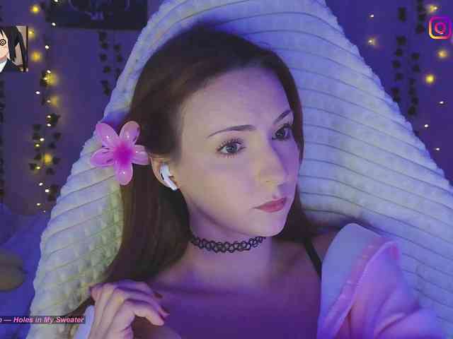 LollyGirlMoon Live Webcam on BongaCams