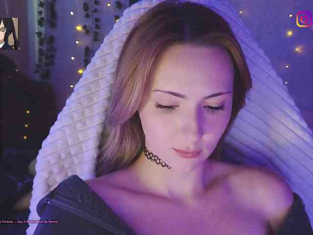 LollyGirlMoon