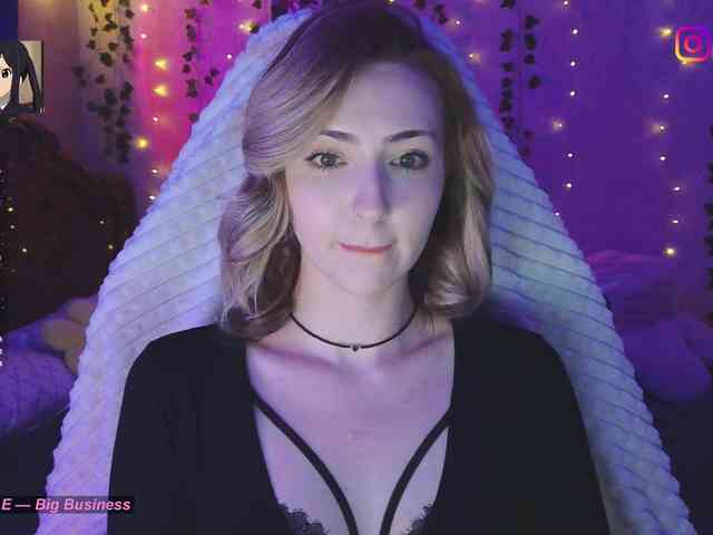LollyGirlMoon