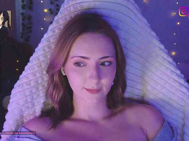 LollyGirlMoon LollyGirlMoon