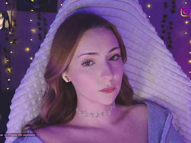 LollyGirlMoon LollyGirlMoon