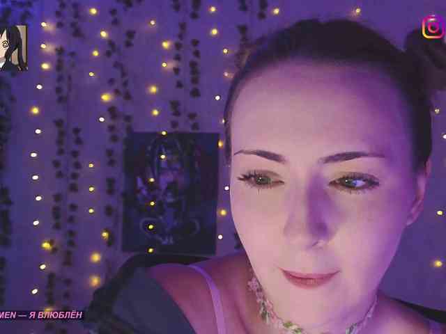 LollyGirlMoon LollyGirlMoon