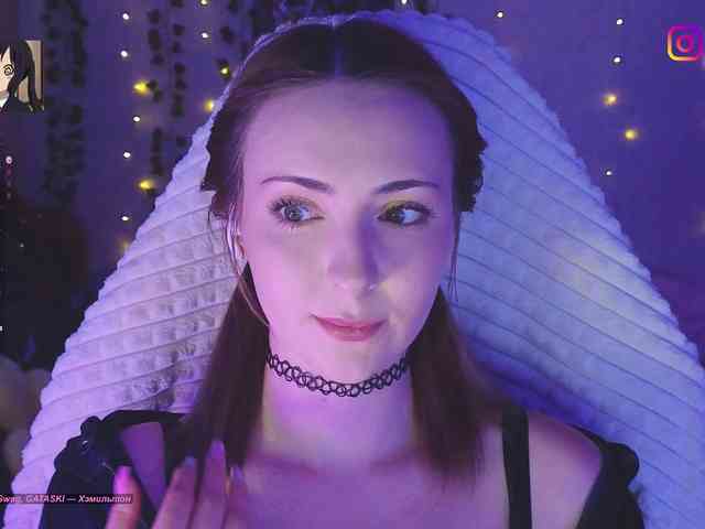 LollyGirlMoon