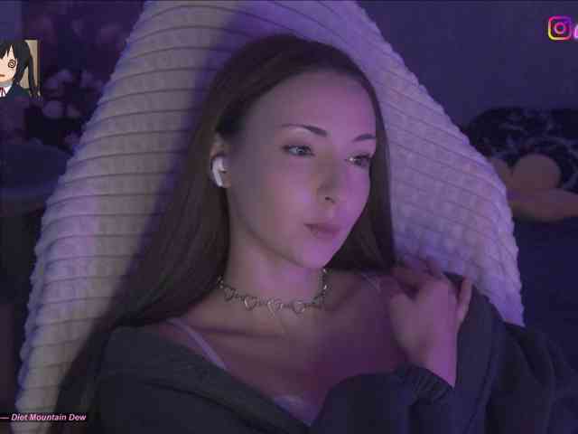 LollyGirlMoon